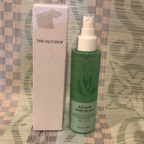 Avon Jeju Aloe Set - Picture 2 of 5